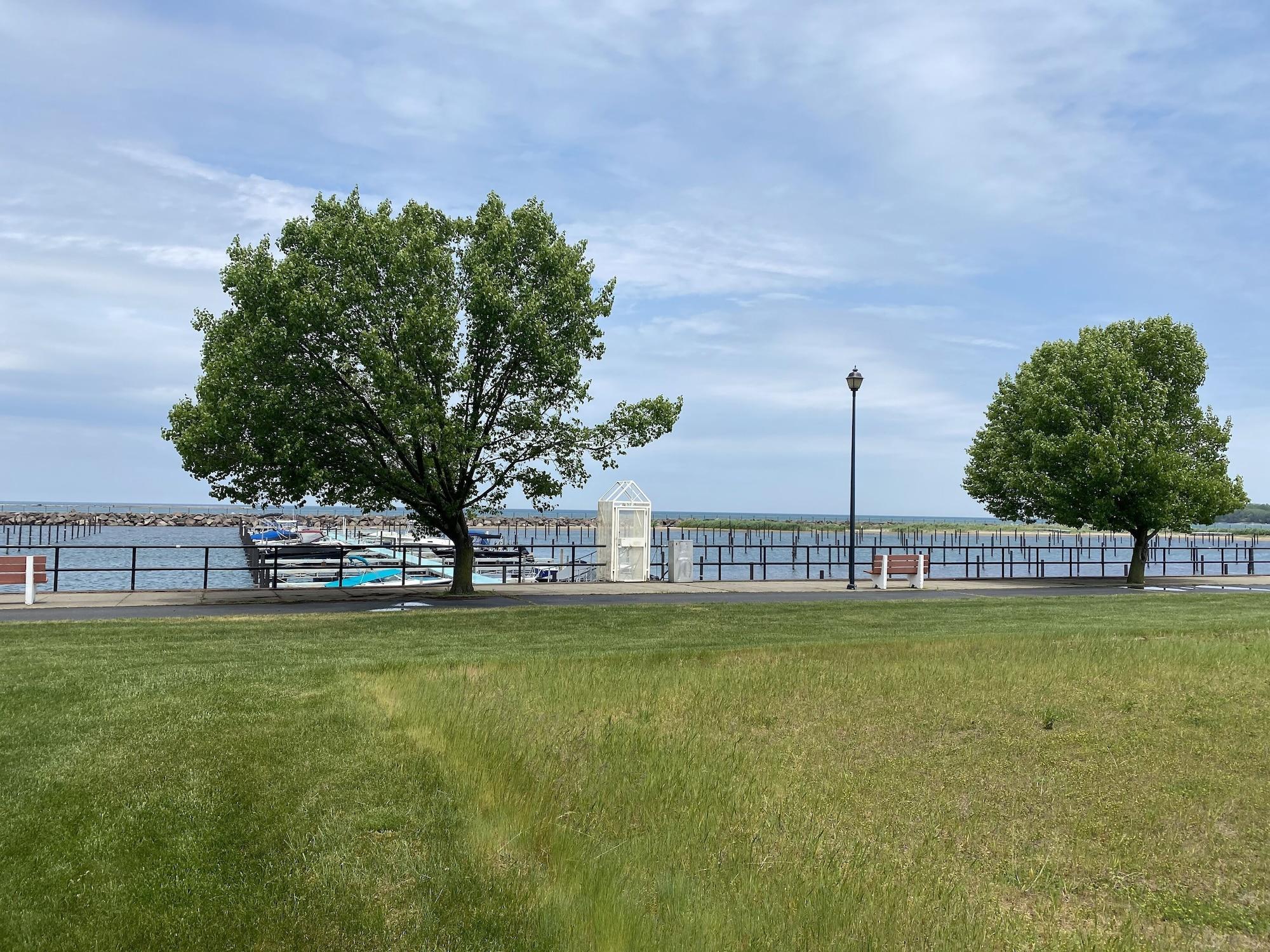 Clarion Hotel Conference Center On Lake Erie Dunkirk Exterior foto